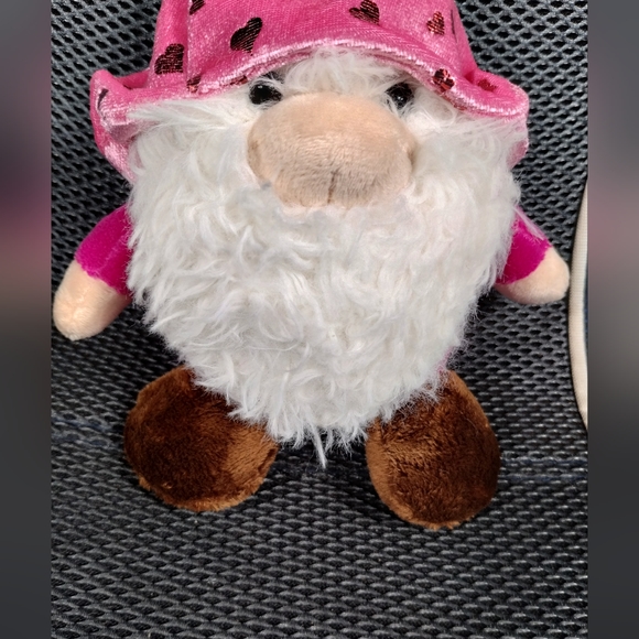 GNOME PLUSH HOT PINK SHIMMERING HEARTS 11” THE GNOMLINS SUPER CUTE!! Valentine - Picture 7 of 14